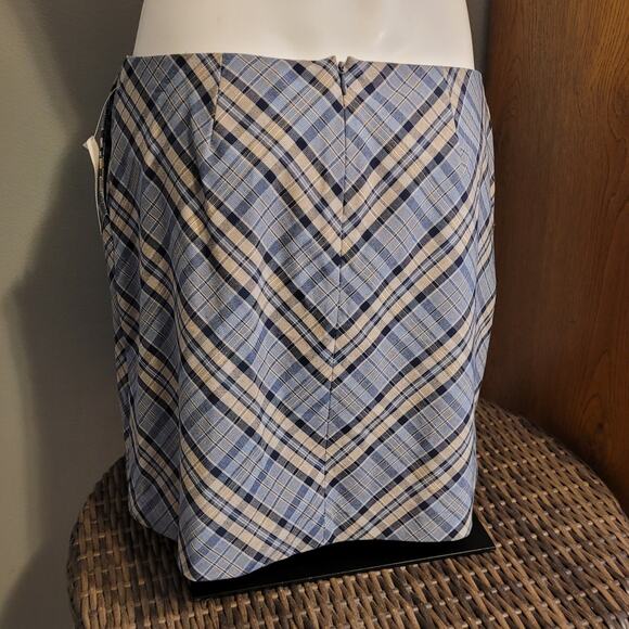 NWT Old Navy Plaid Mini Skirt Size 10 Side Pockets Preppy Academia Italy Fabric - Picture 11 of 15